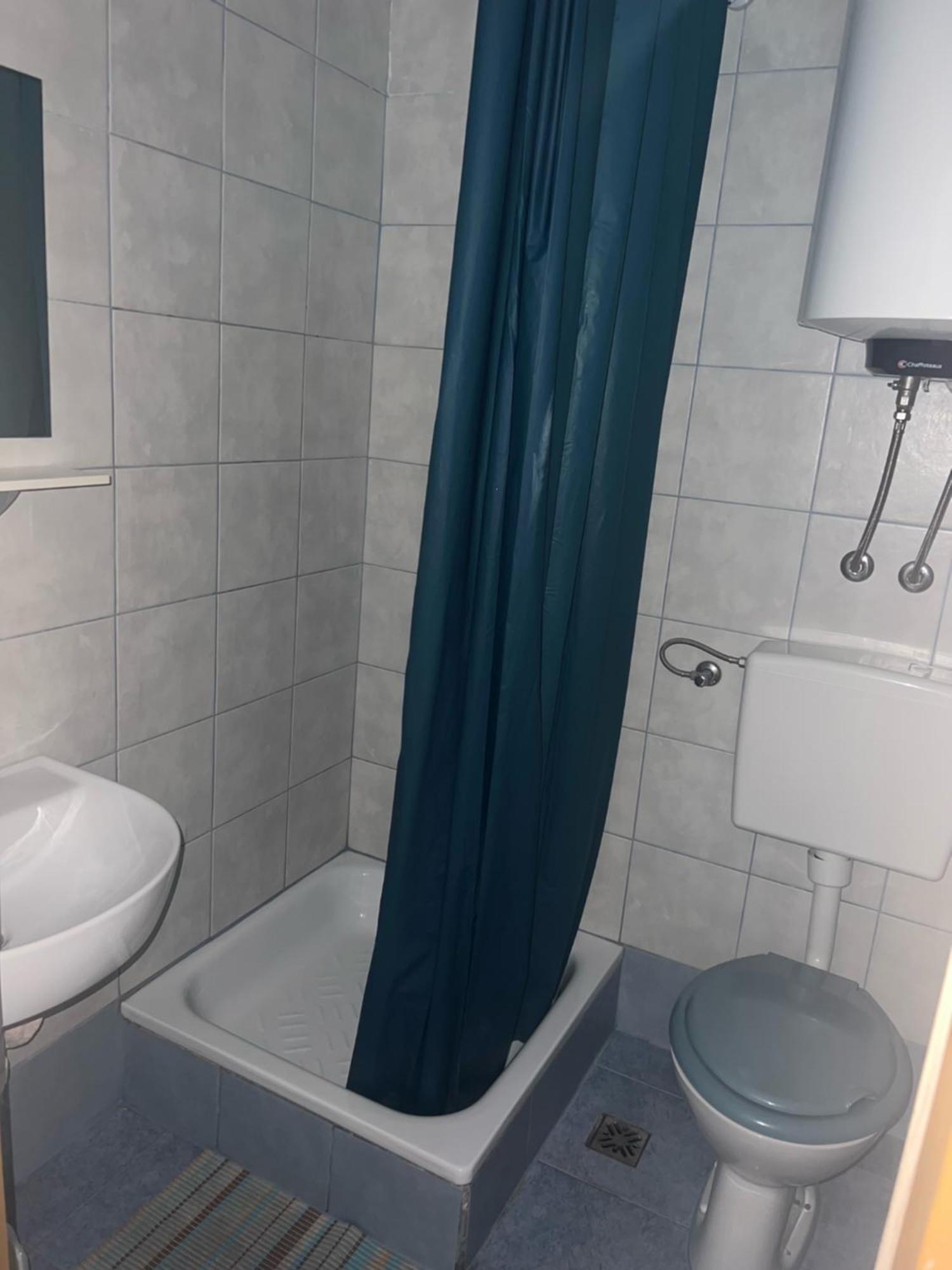 Apartments Svekric Novalja Ngoại thất bức ảnh